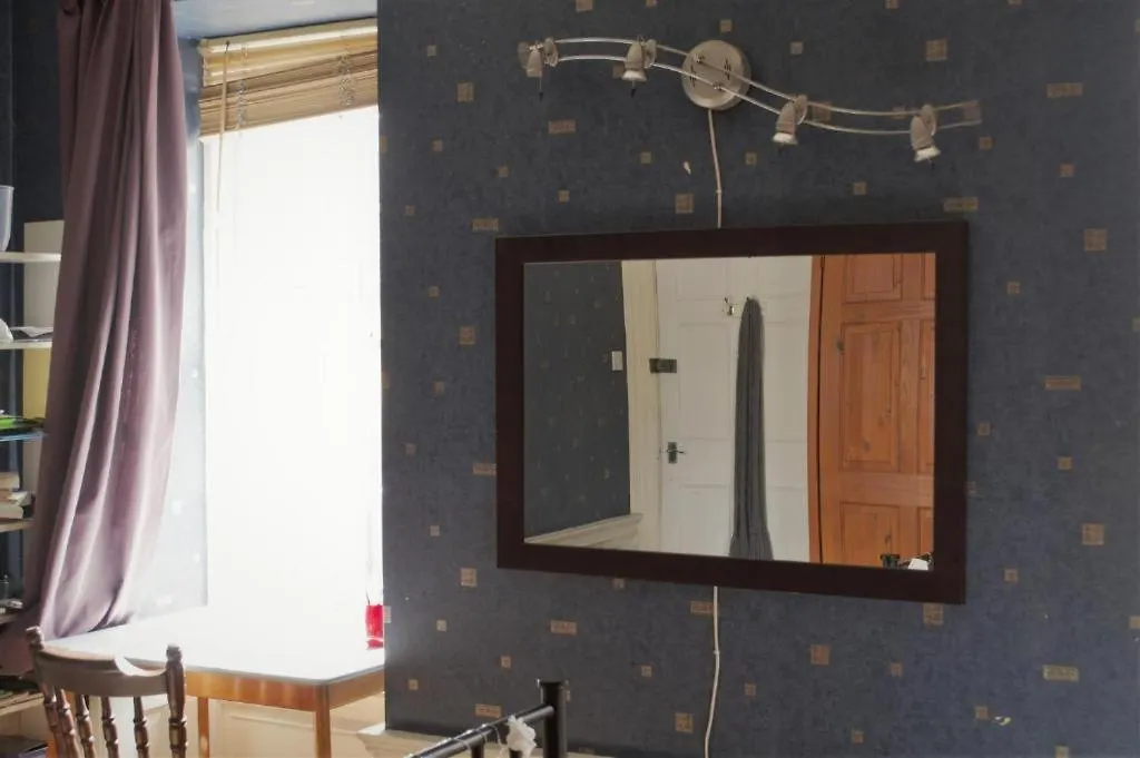 بيت ضيافة Edinburgh City Centre Guesthouse Apartment