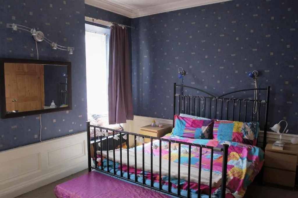 Edinburgh City Centre Guesthouse Apartment